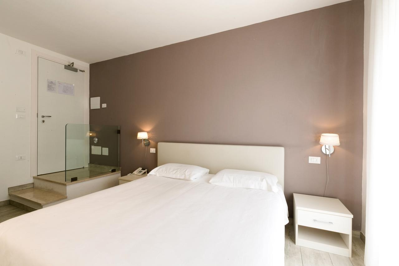 Hotel Saviola Sirmione Kültér fotó