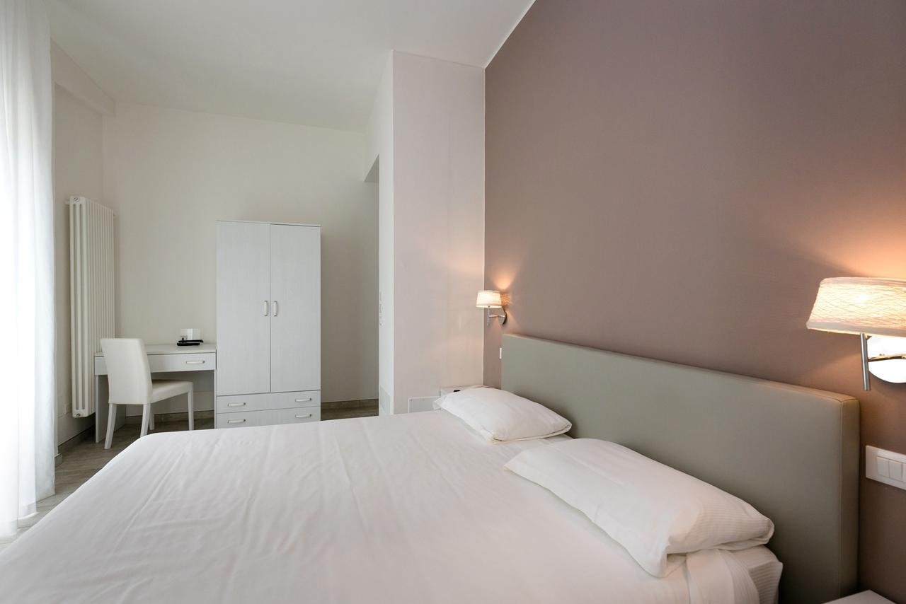 Hotel Saviola Sirmione Kültér fotó