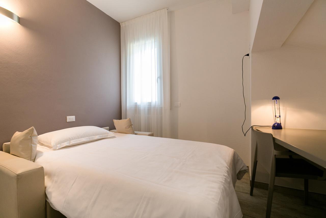 Hotel Saviola Sirmione Kültér fotó