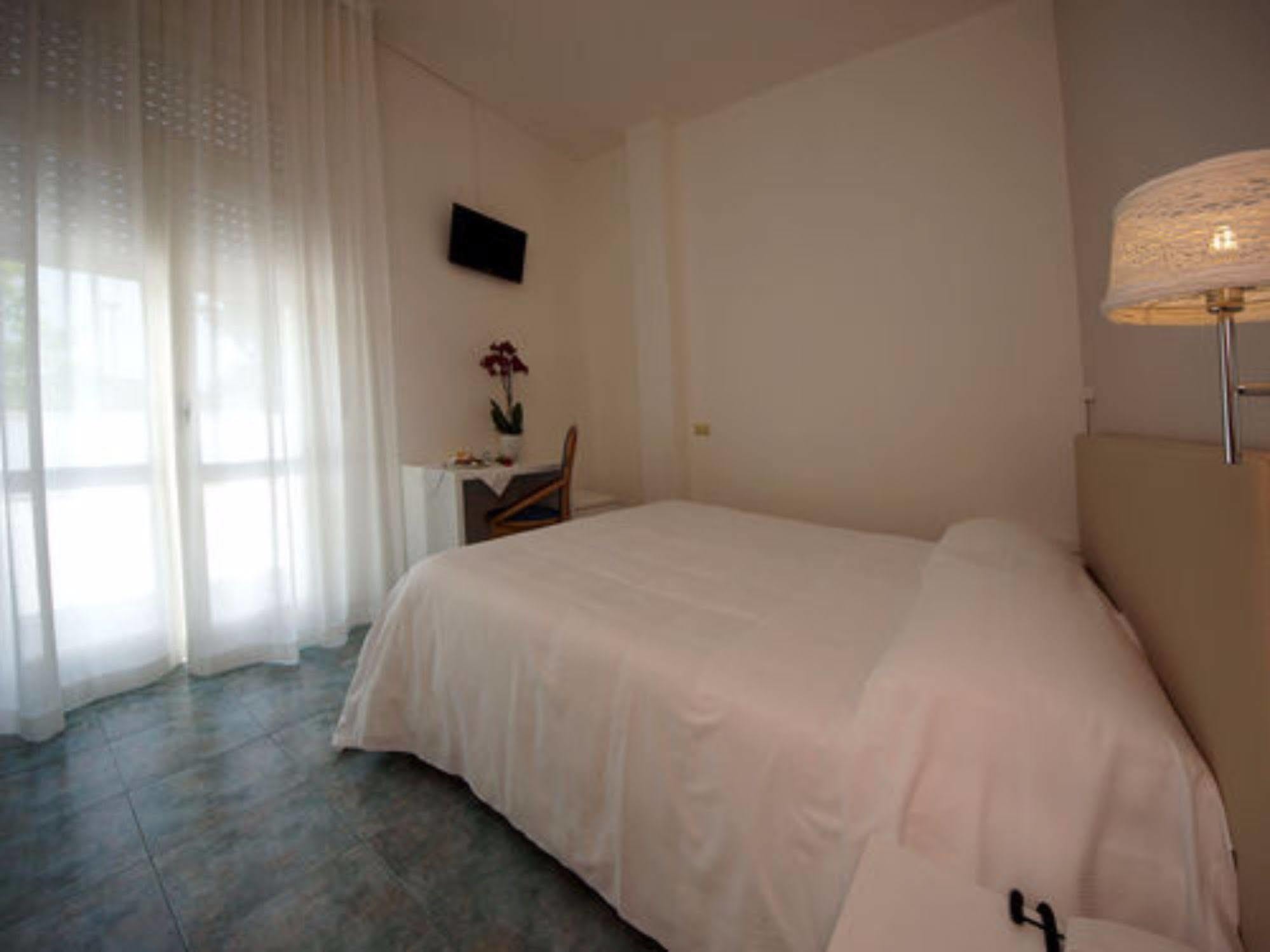 Hotel Saviola Sirmione Kültér fotó