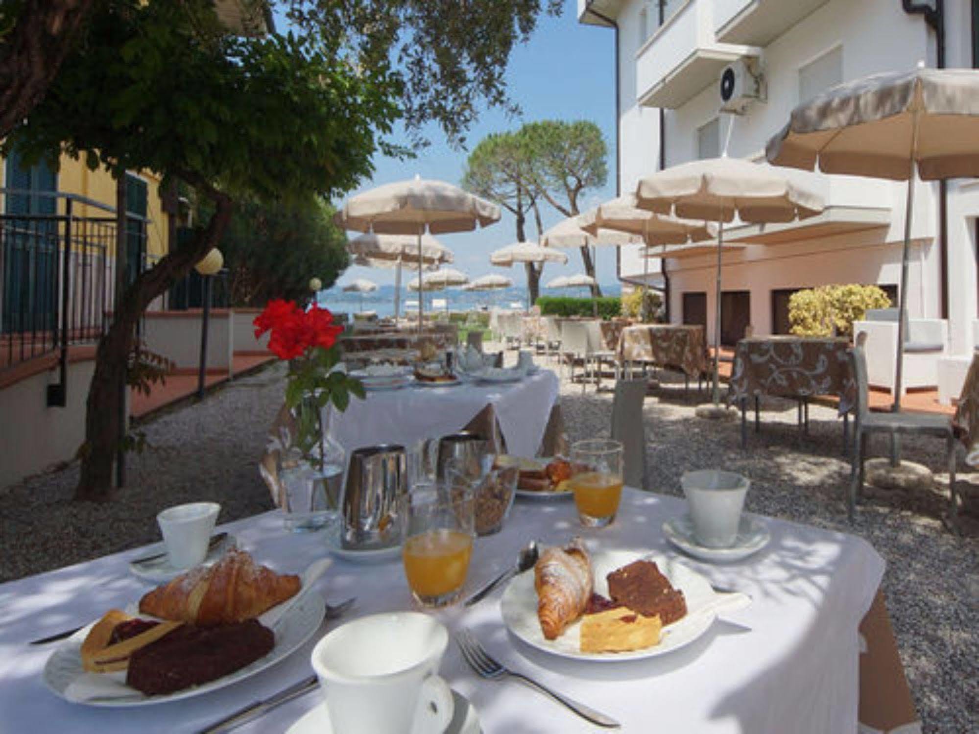 Hotel Saviola Sirmione Kültér fotó